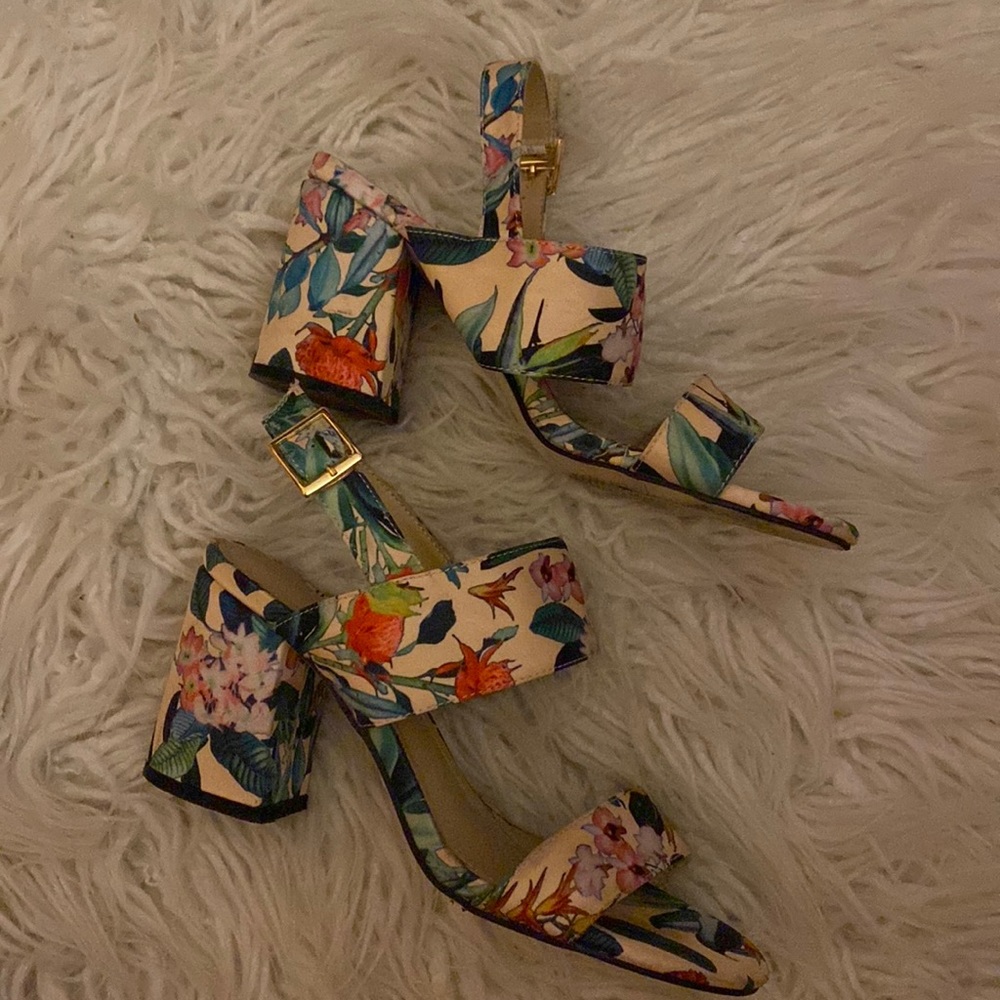 Strappy Floral Sandals